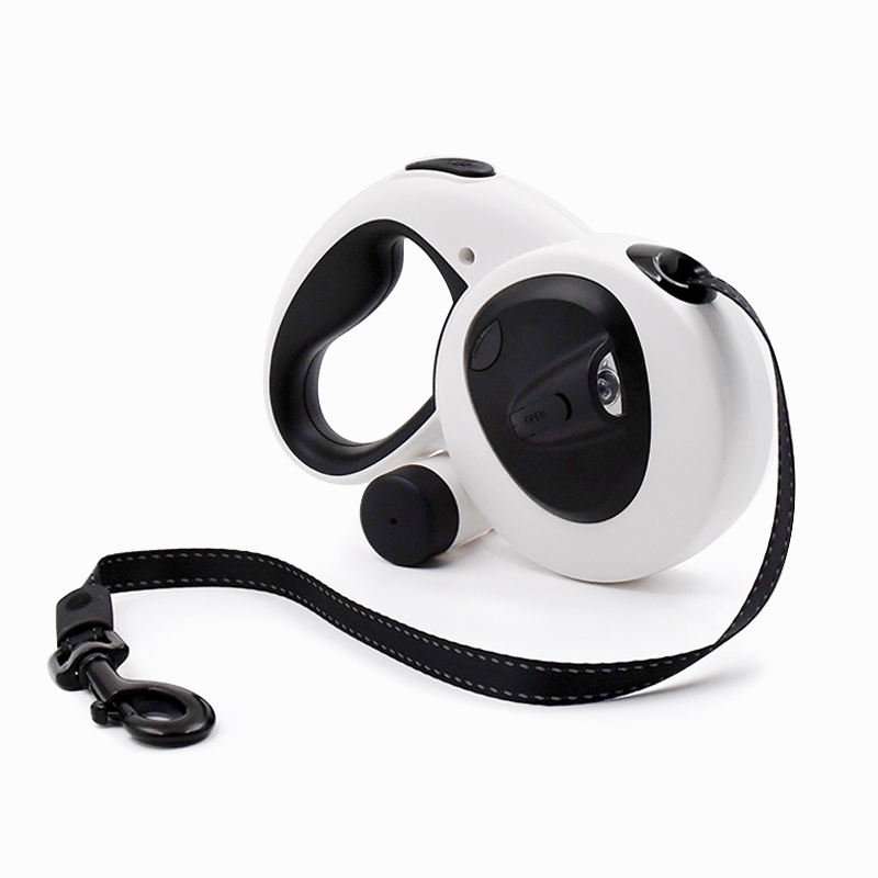 Heavy Duty 16ft Reflective Retractable Dog Leash With Led Light and Poop Bag Dispenser